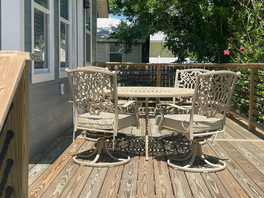 Updated,spacious, Maritime 3br Downtown *